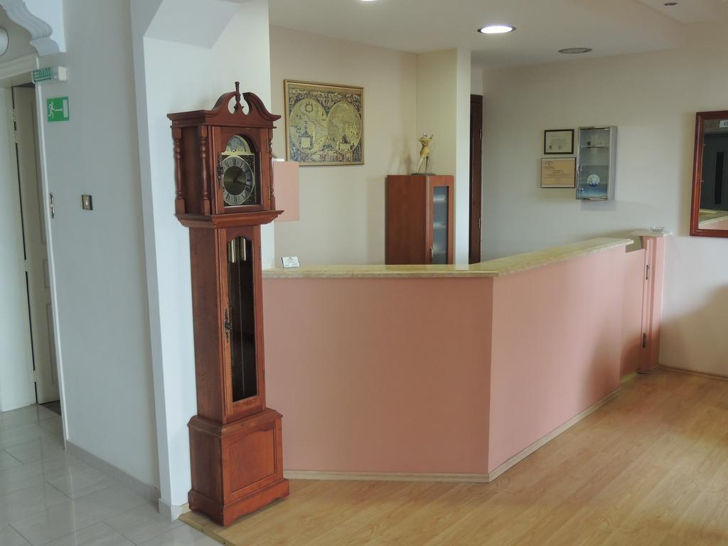 Miami Studios Лутра Едипсу Екстериор снимка
